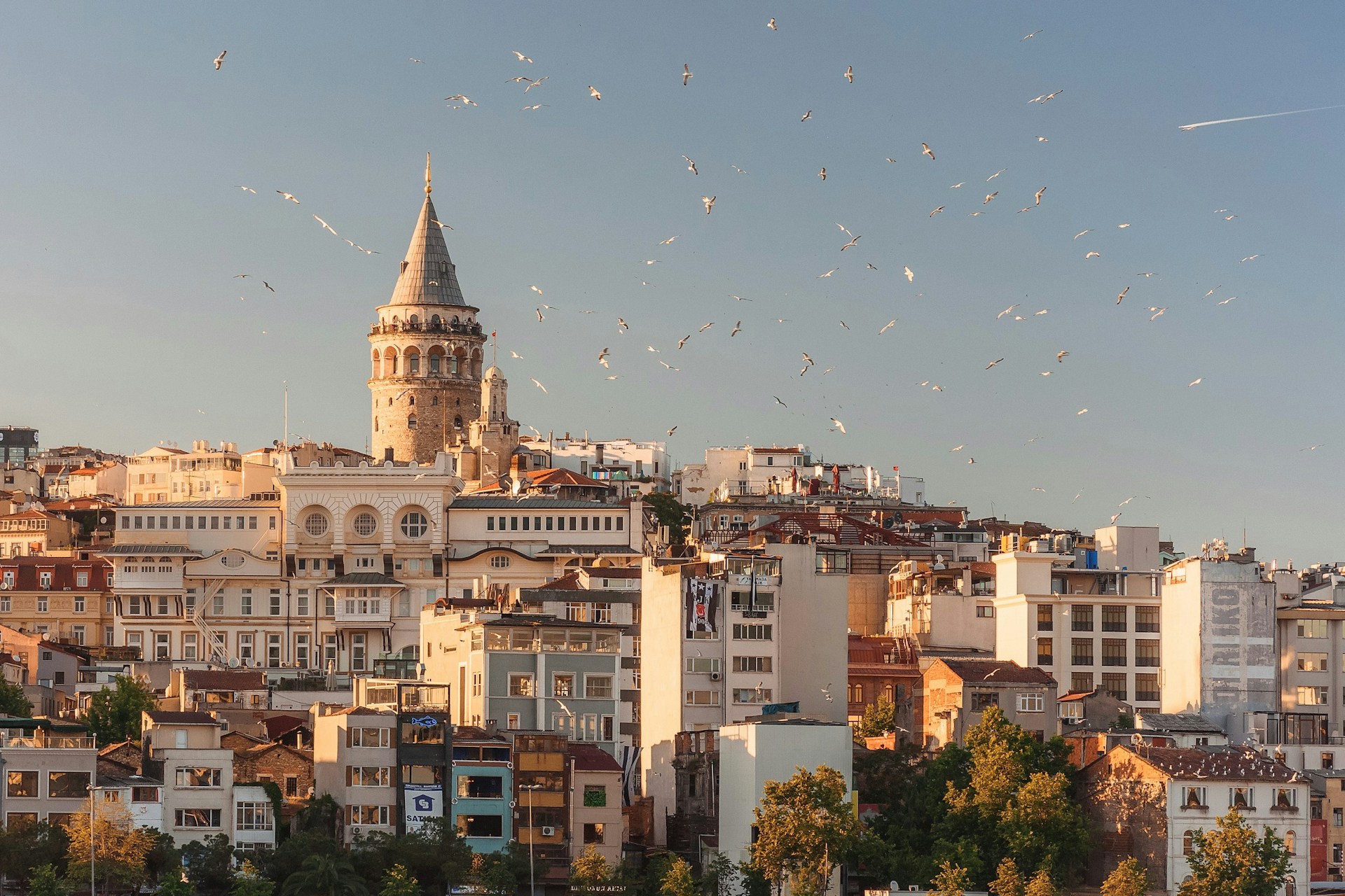 Galata Tower in Istanbul, Turkije